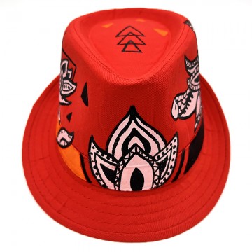 Chapeau peint à la main